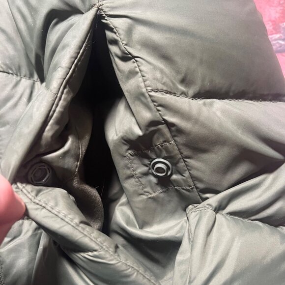 L.L.Bean Women's Boundless Down Puffer Vest Olive Green Size L Downtek - Picture 4 of 9